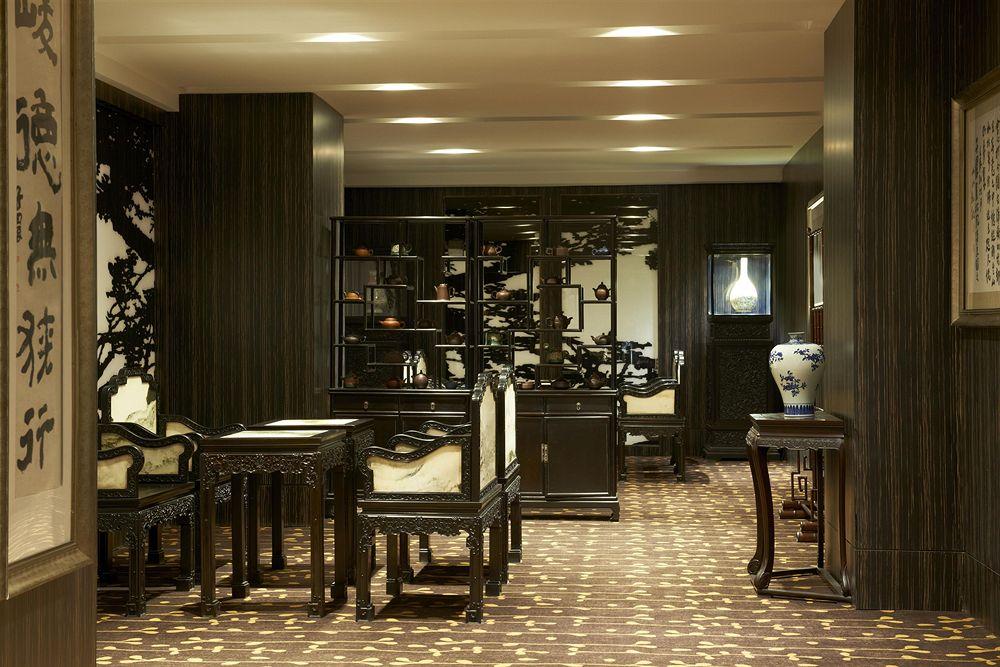 Sheraton Shanghai Waigaoqiao Hotel מראה חיצוני תמונה
